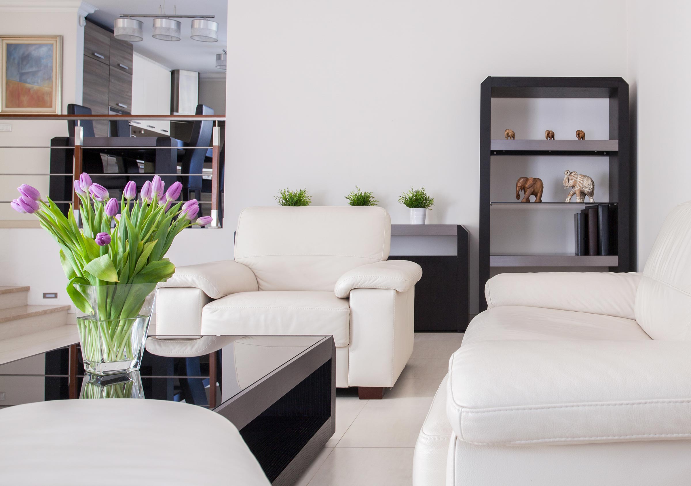 Keskuspölynimurijärjestelmien huollot pääkaupunkiseudulla ja koko Uudellamaalla.