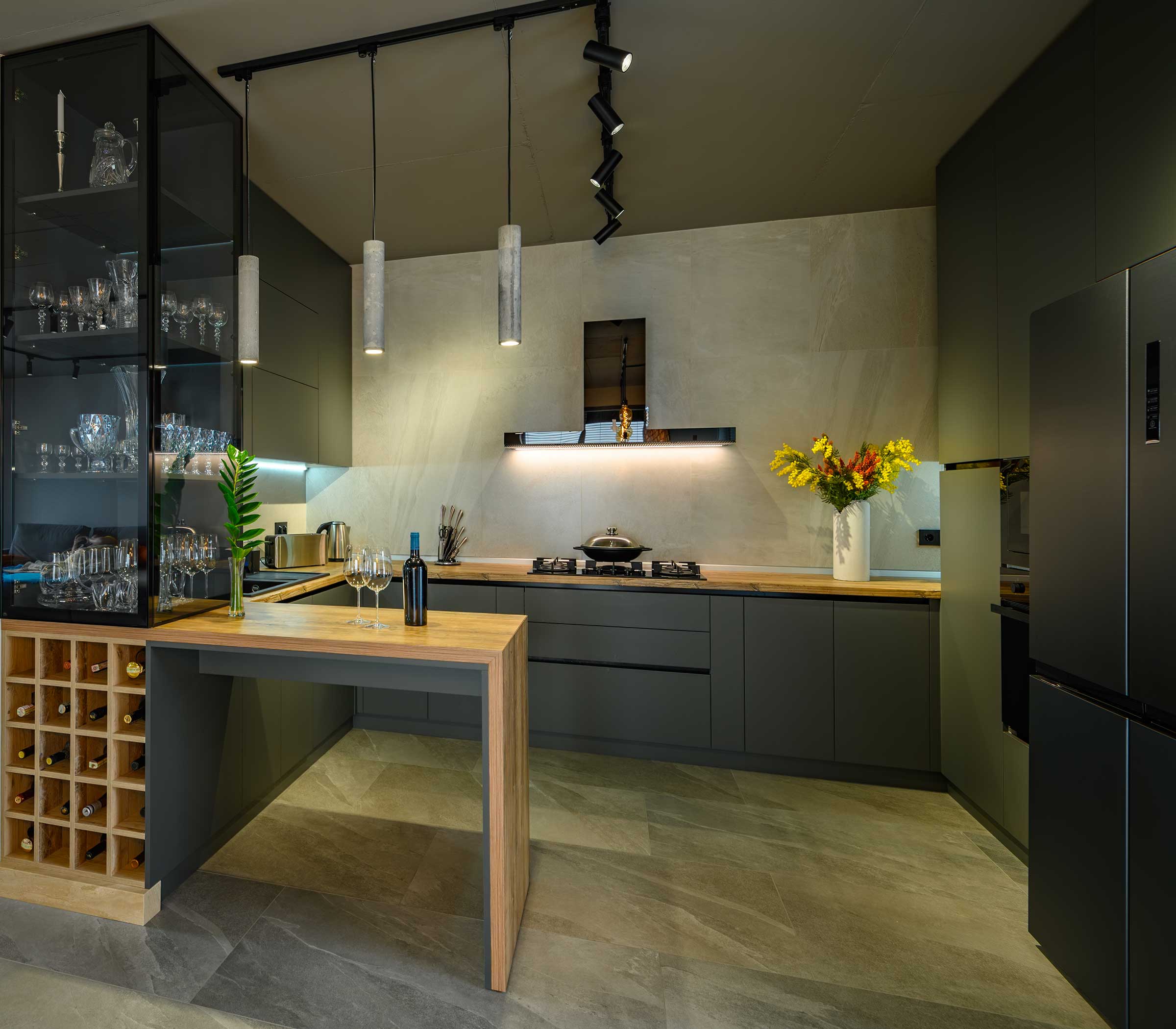 Kylmälaitehuollot Helsingissä ja Uudellamaalla.