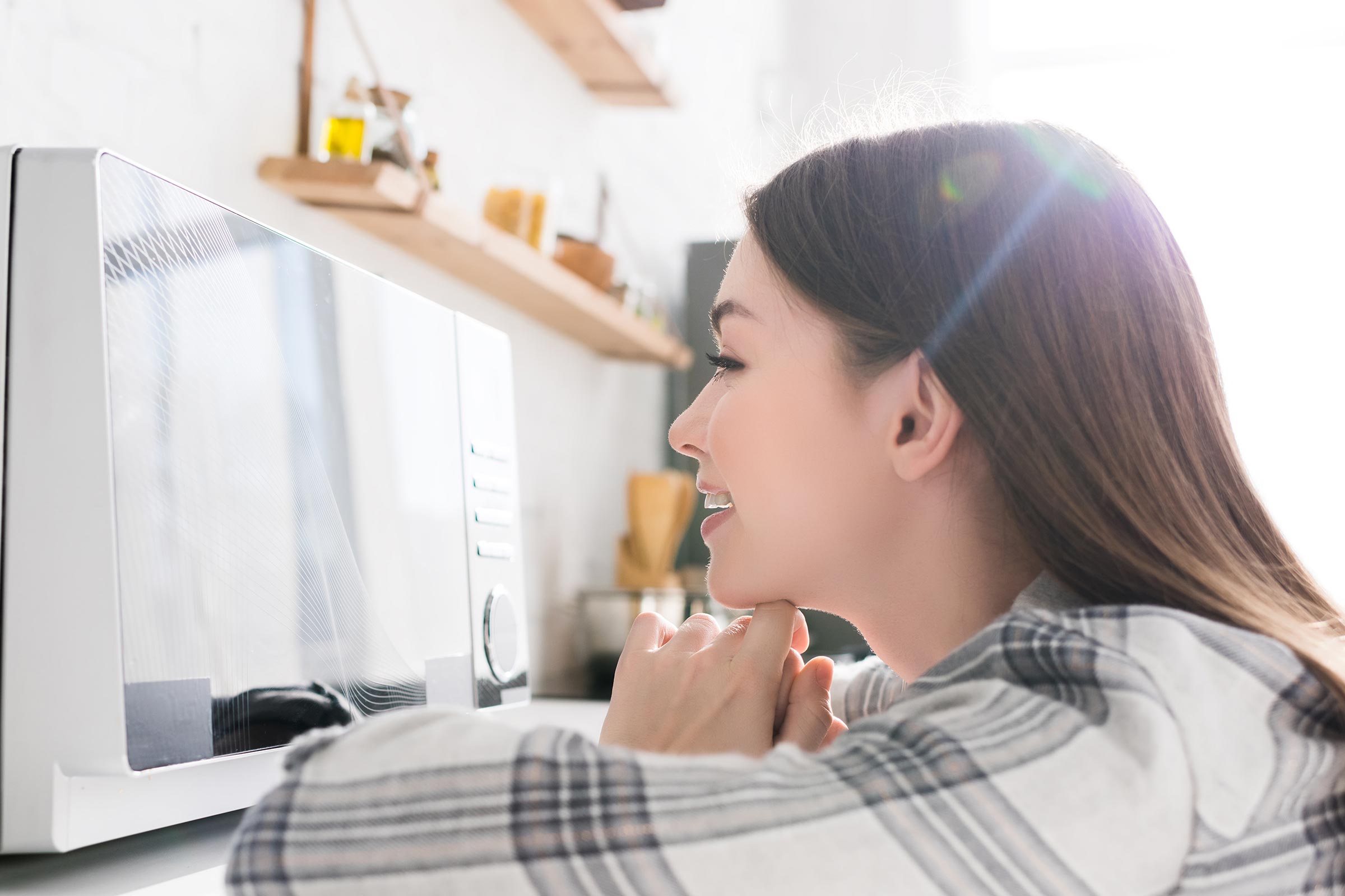 Mikroaaltouunien ja muiden laitteiden huollot ammattitaidolla.